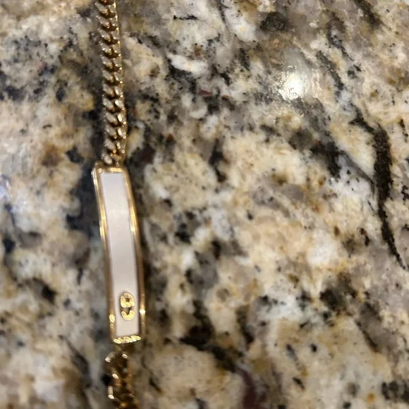 Christian Dior CD logo gold plated bracelet bangle 20cm - Picture 2 of 4